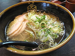 料理:とりそば750円@博多元勲・つけ麺