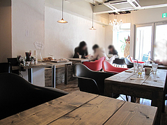 3店内@カフェバー・ヒミツキッチン・清川