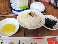 ランチ:ご飯・ふりかけ・漬物@千熊ラーメン・春日