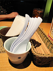 店内:ラーメンセット。@ラーメン・ランチ・たらふくまんま・春吉