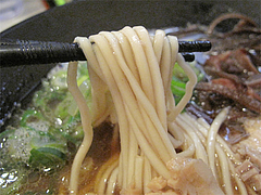 料理:醤油鶏豚骨てんきらーめん麺@麺や・てんき・平尾