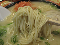 料理:ラーメン麺@18ラーメン博多駅南店