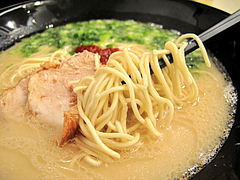 ランチ:ラーメン食べる@らーめん屋今泉のバス停まえ・天神
