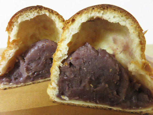 10うす皮あんぱん断面