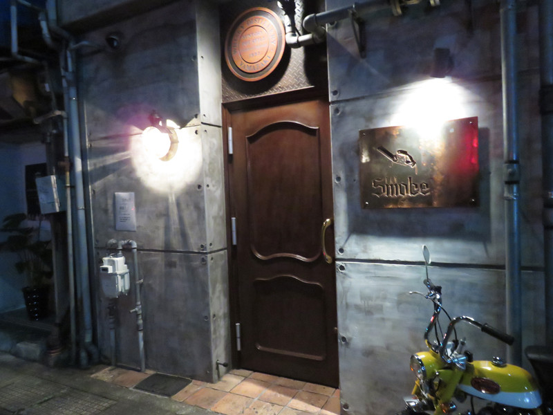 博多おんな節 福岡 西鉄高宮駅近くのオーセンティックバー Bar Smoke 博多おんな節 福岡 西鉄高宮駅近くのオーセンティックバー Bar Smoke