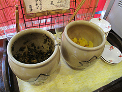 店内:漬物コーナー@博多ラーメン・ほくと亭