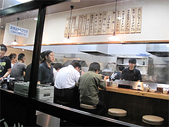 店内@博多ラーメン膳天神店