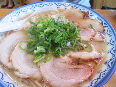 3チャーシュー麺700円