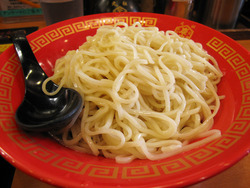 11麺200g@博多一幸舎・大名本家