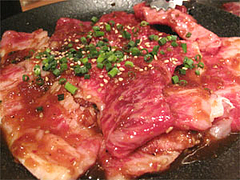 料理・肉6@HACHIHACHI(ハチハチ)赤坂店・福岡市中央区大名