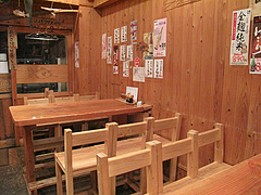 3店内:テーブル席@海鮮居酒屋・だぼ・長浜