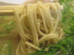 8ランチ:ラーメン麺@五号線沿いの元祖長浜ラーメン・太宰府