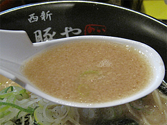 9ランチ:豚骨ラーメンスープ@海豚や・大橋店
