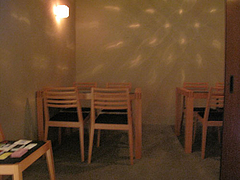 店内:テーブル席@酒陶・築地・平尾