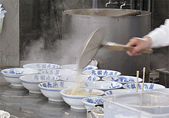 店内:ラーメンライブ@元祖長浜屋