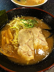 10ランチ:醤油豚骨ラーメン600円@拉麺帝国本店・サンセルコ・ラーメン