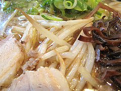 料理:醤油鶏豚骨てんきらーめんモヤシ@麺や・てんき・平尾
