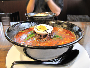 7担々麺780円@溢香園(いこうえん)
