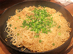 14ランチ:モヒカンラーメン・焼き替玉ぱりぱりなのね@モヒカンらーめん・味壱家・津福本店