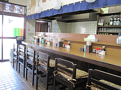 店内:カウンター席@味楽・大橋
