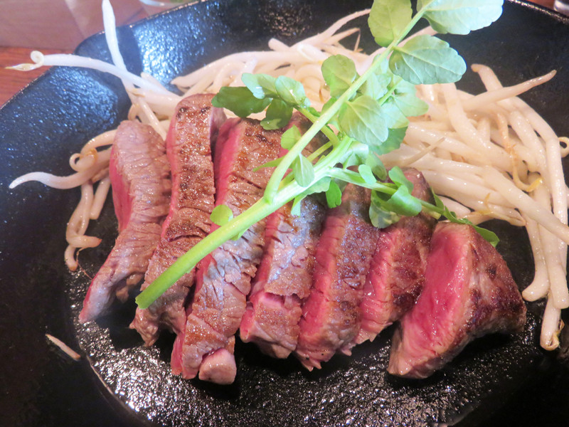 博多おんな節 福岡 お肉を食べても太らない 低糖質な牧草牛ランチ 焼鳥 焼牛 健