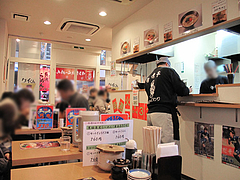 4店内:1階@啓燻亭(けいくんてい)・新天町アーケード・天神