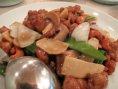 料理:鶏肉とカシューナッツの炒め650円@台湾料理・点心楼・台北・清川