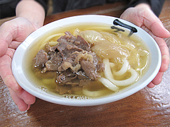料理:肉入りうどん550円@かねいしうどん・博多駅東