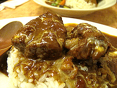 ランチ:Wビーフカレーの肉@完熟野菜の大自然CURRY(カレー)・西新商店街