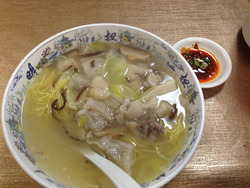 4猪蹄麺650円@大明火鍋城