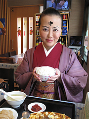 1店内:中国料理の定食です。@中華・富麗華・大橋