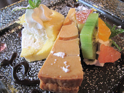 3カフェ:ロールケーキとチーズケーキ@マンリー