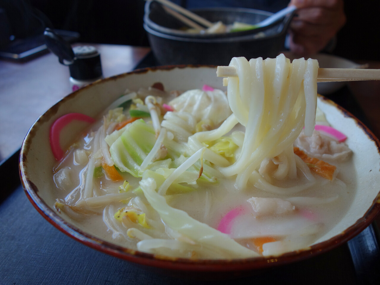 福岡】創業昭和52年！うどんチャン＆もつ煮込みうどん♪＠こまどり