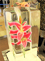 小倉井筒屋の氷柱