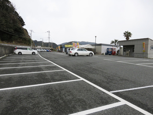 2駐車場