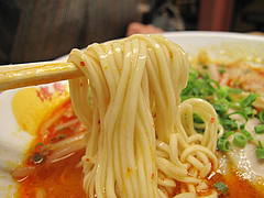 ランチ:赤麺@ラーメン・博多一幸舎・博多本店