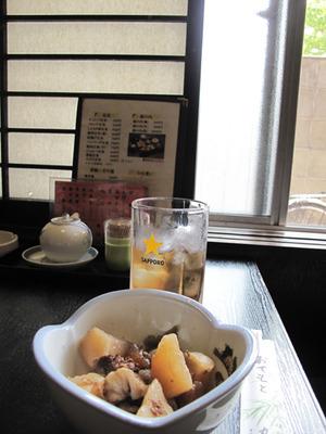 11牛すじ煮込み300円@丸万食堂