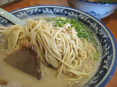 12ランチ:麺増量1.5倍@博多ラーメン・げんこつ