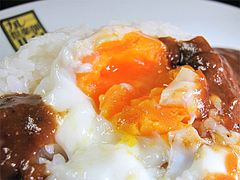 料理:半熟玉子カレー@カレー倶楽部ルウ