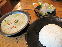 料理:グリーンカレー・ジャスミンライス付750円@タイ料理オシャ・大橋