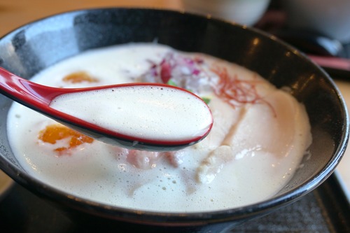 白スープ