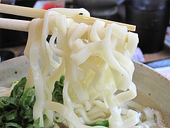 料理：沖縄そばの麺＠結の懸け橋・平尾