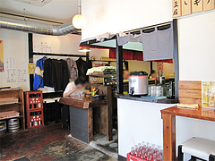 店内:カウンター席@六壱○(ろくいちまる)・平尾