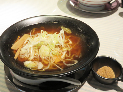 16魚介ラーメン580円