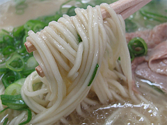 料理:ラーメン麺@元祖長浜屋
