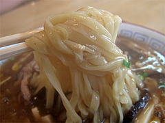 料理:酸辣湯麺の麺@巧福・大橋