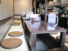 店内:小上がり・掘り炬燵@博多つけ蕎麦・串揚げ・博多大乗路・櫛田神社