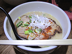 料理:にくラーメン750円@土竜が俺を呼んでいる・居酒屋・大名