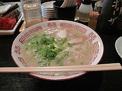 8¥é¥ó¥Á¡§¥é¡¼¥á¥ó500±ß¡÷¥È¥ó¹üÌîϺ¤Æ¤Ä²°¡¦¥é¡¼¥á¥óµï¼ò²°