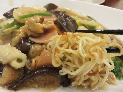13至福のあんかけ焼きそば麺